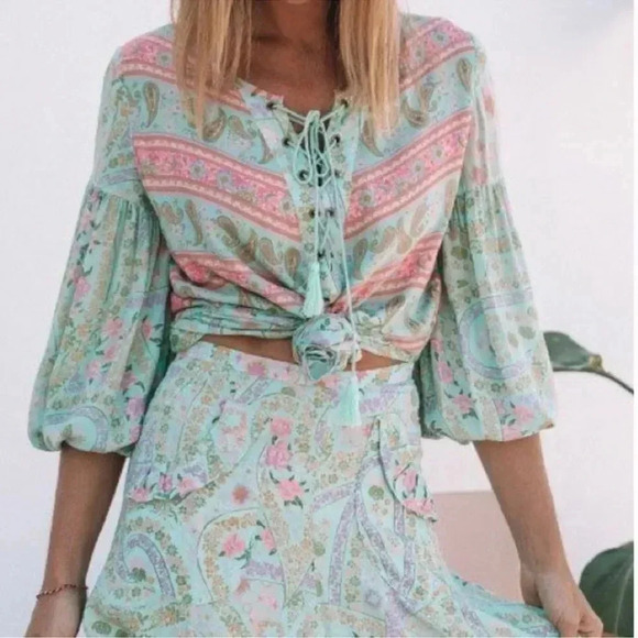 Spell & The Gypsy City Lights Blouse-Sage - Picture 1 of 12